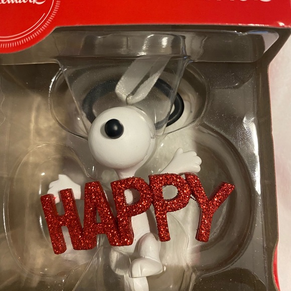 Hallmark Other - Snoopy Ornament